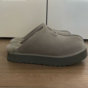Ugg Discoquette Shearling slide slippers